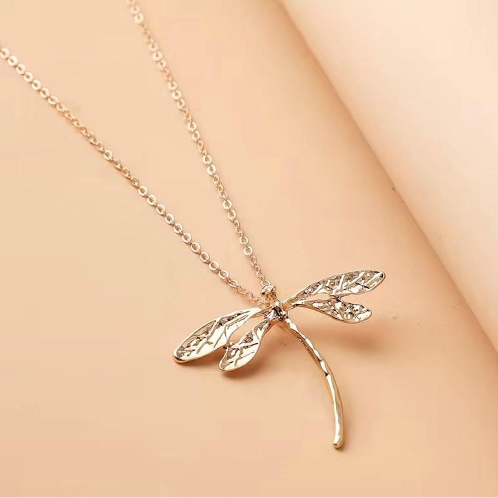 COPY - Golden Dragonfly Necklace - Picture 3 of 5